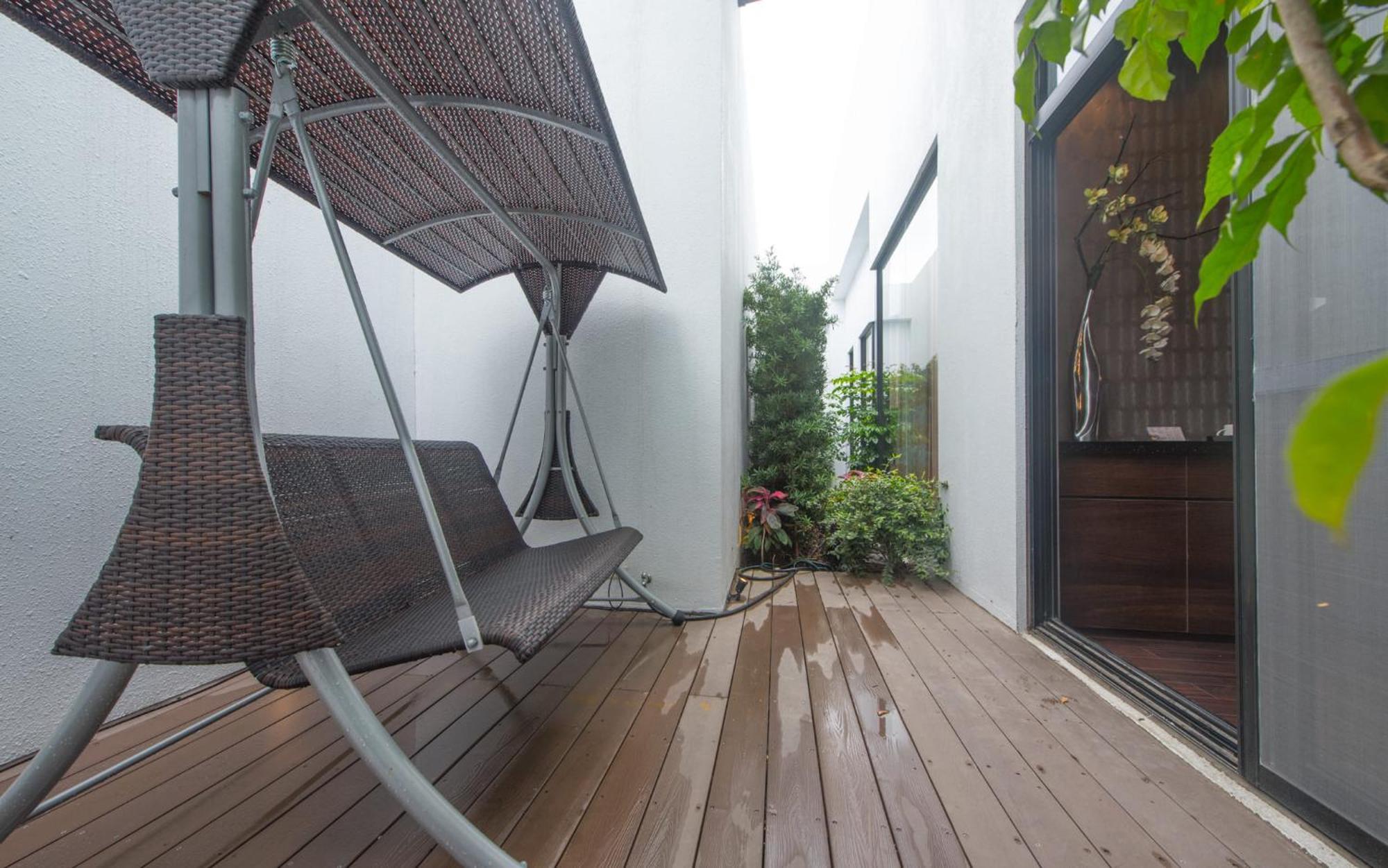 Voga Motel Taichung Extérieur photo