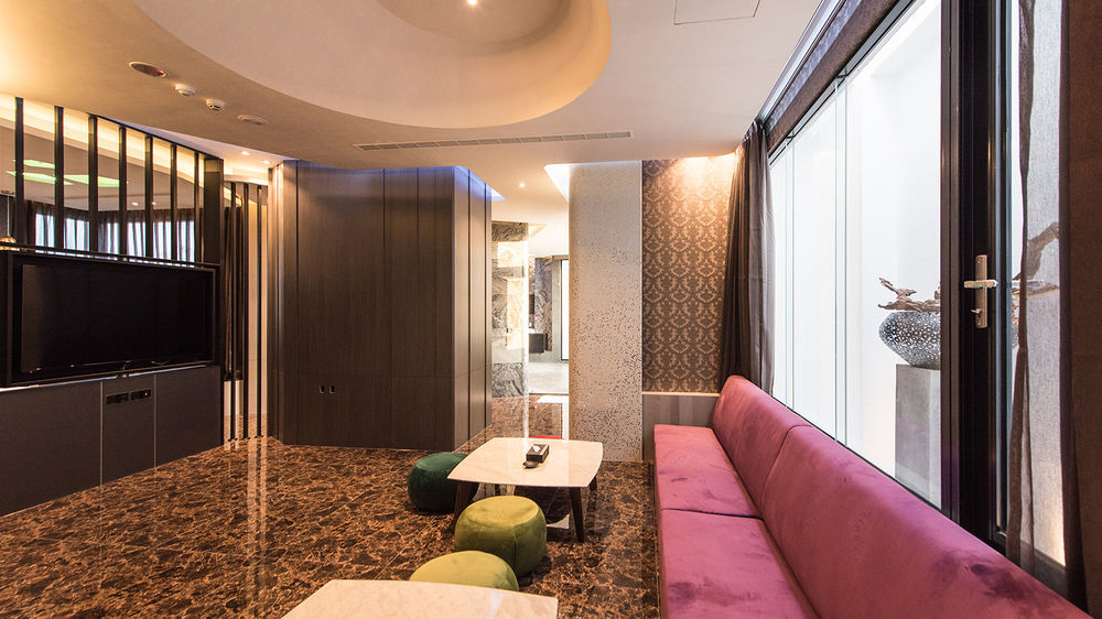 Voga Motel Taichung Extérieur photo