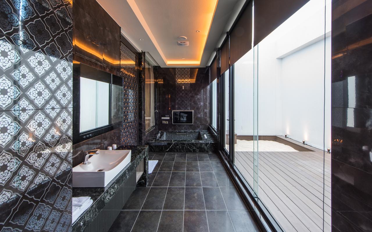 Voga Motel Taichung Extérieur photo